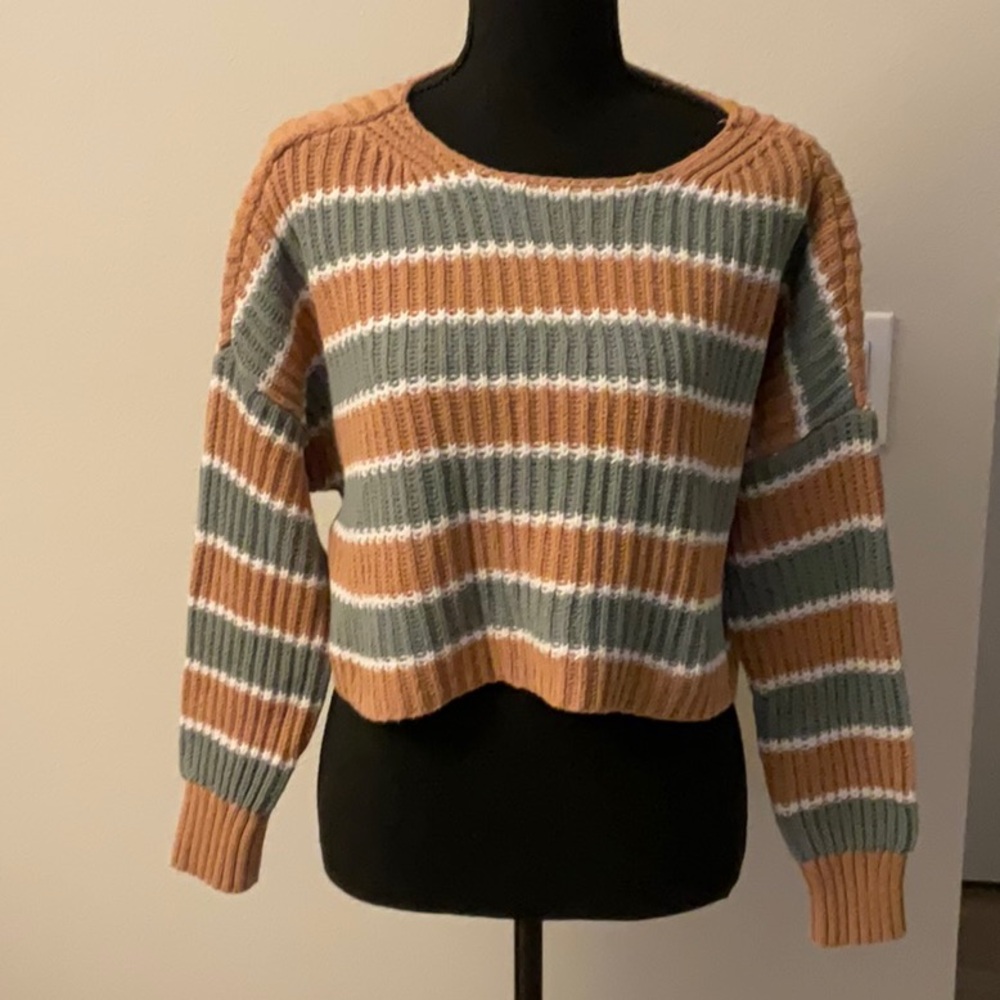 AEO sweater Striped Knit
